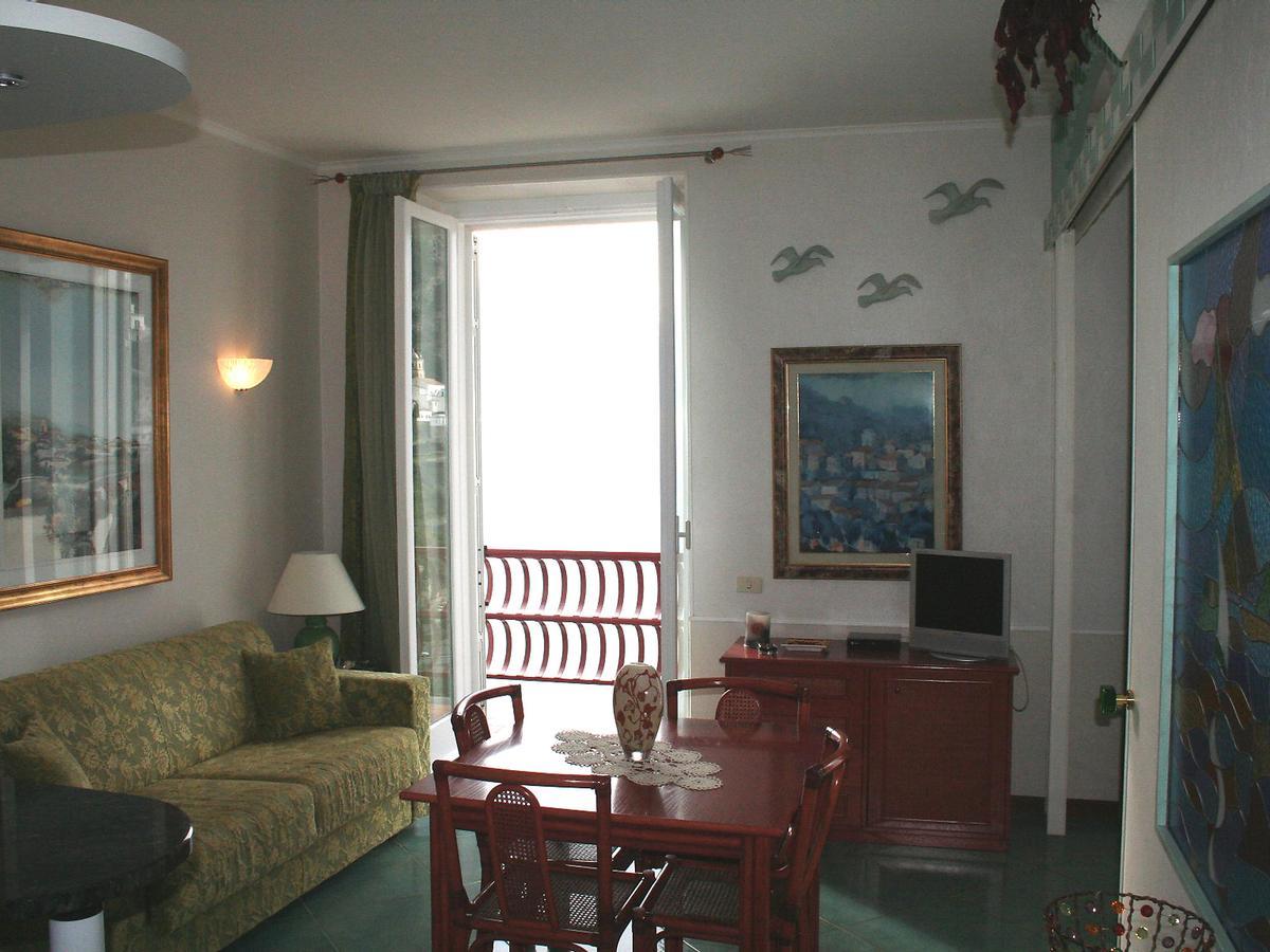 Locazione Turistica Caleidoscopio Apartamento Amalfi Exterior foto